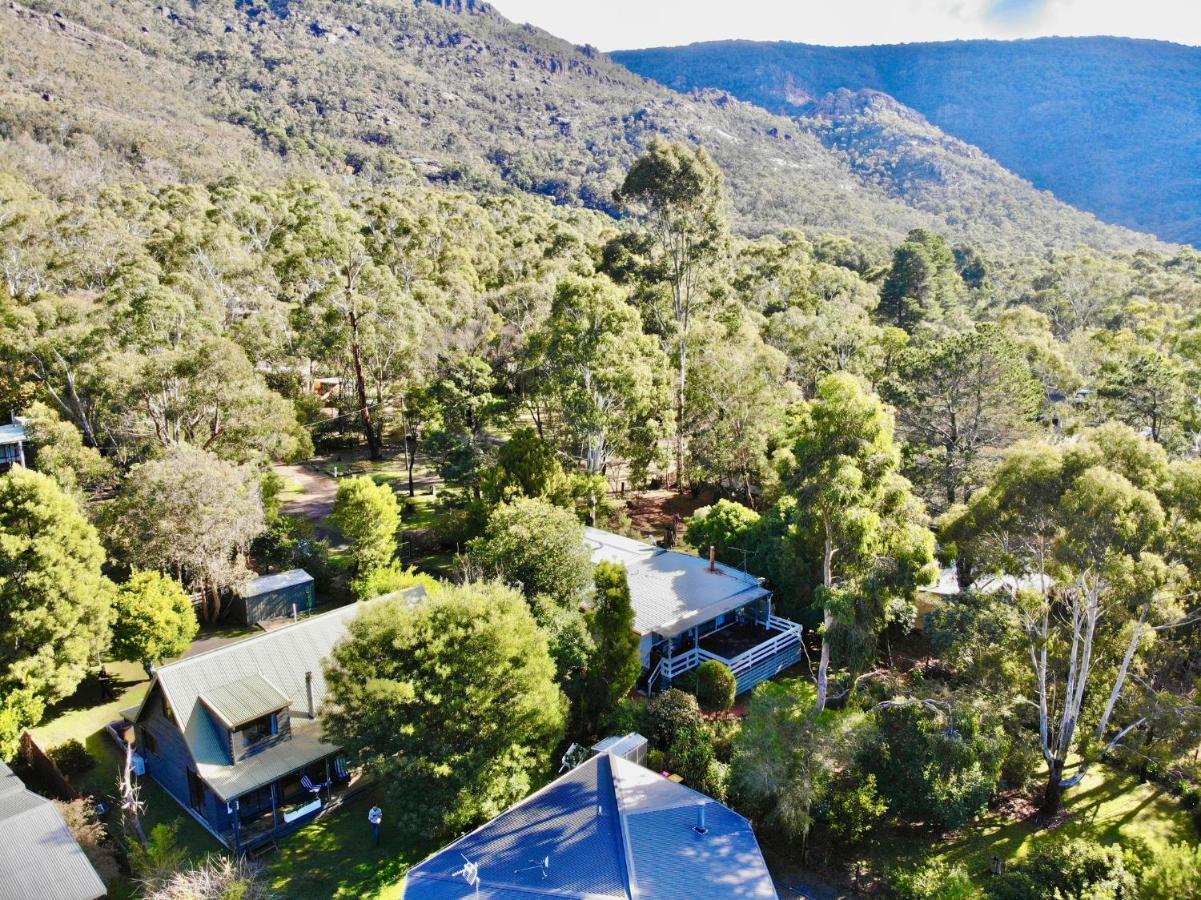 Cedar Country Retreat Villa Halls Gap Bagian luar foto